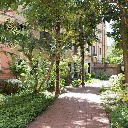 Giardino Segreto * Venise
